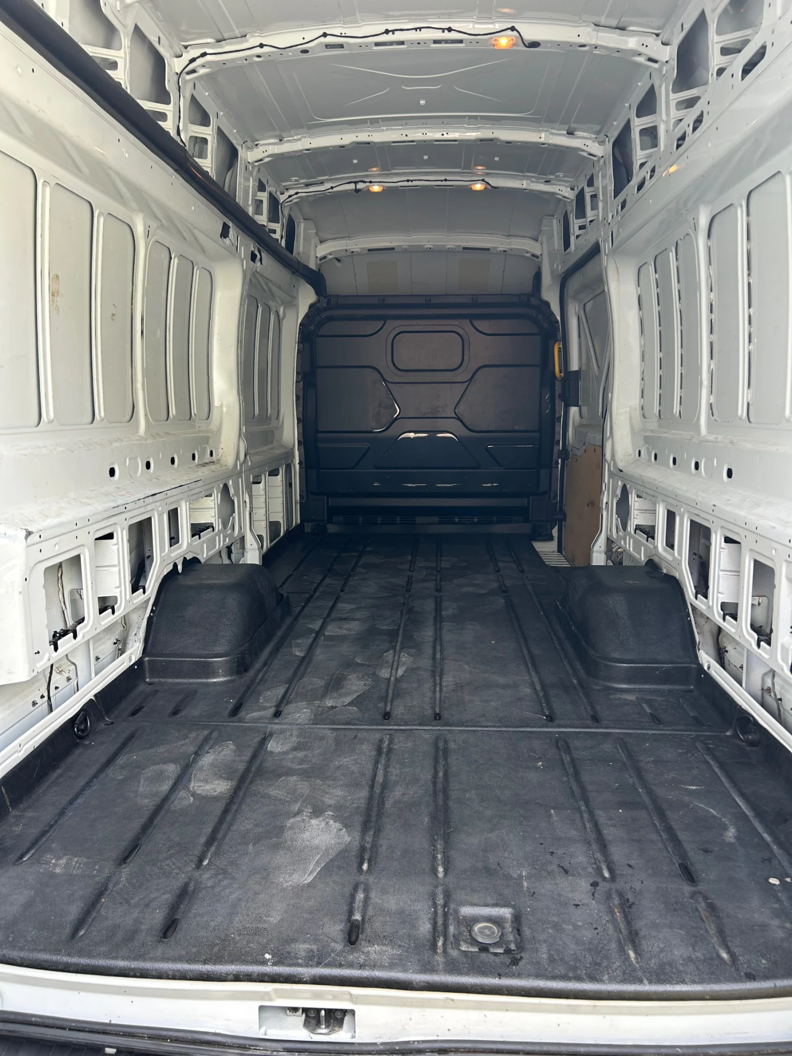 Iveco Daily | Mobile.bg   13