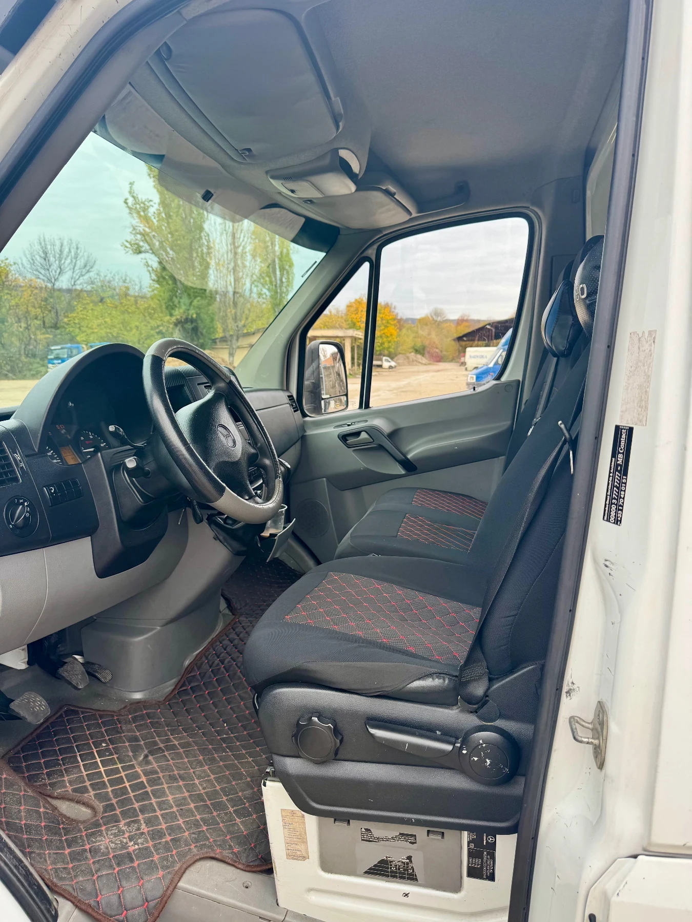 Mercedes-Benz Sprinter 2.2CDI, 129.2013  450/210.5.  B  | Mobile.bg   4