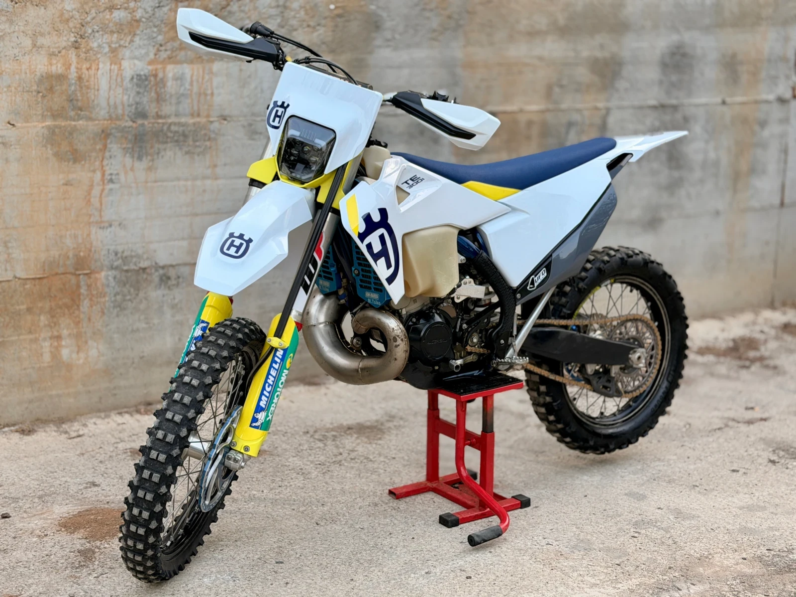 Husqvarna TE 300i 2023, снимка 3 - Мотоциклети и мототехника - 55827272
