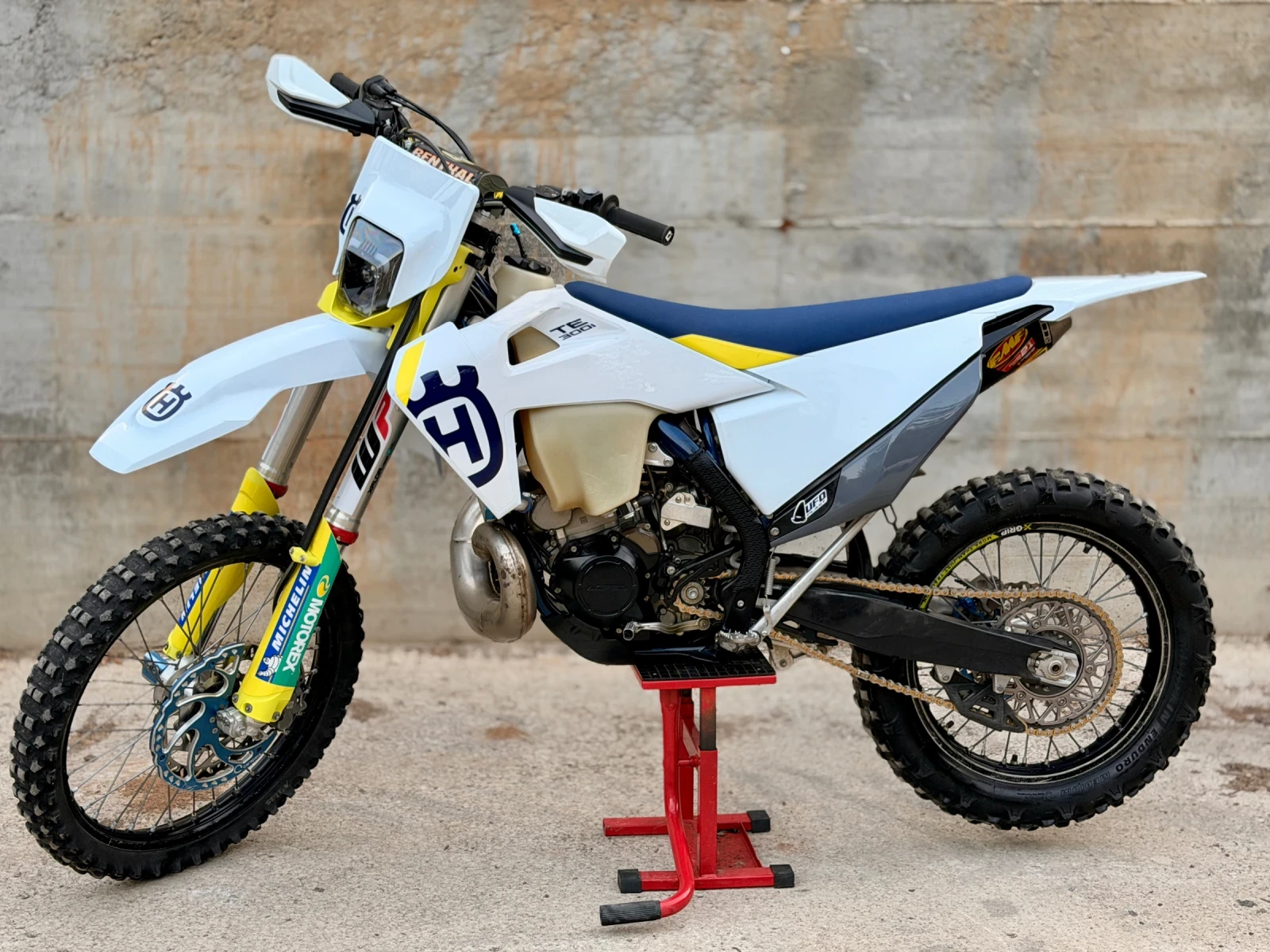 Husqvarna TE 300i 2023, снимка 4 - Мотоциклети и мототехника - 55827272