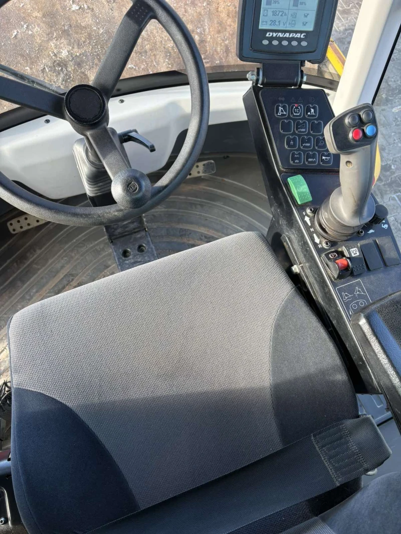 Валяк Dynapac CA3500D, снимка 5 - Индустриална техника - 53110535