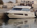 Моторна яхта Jeanneau Prestige 450 S - изображение 2