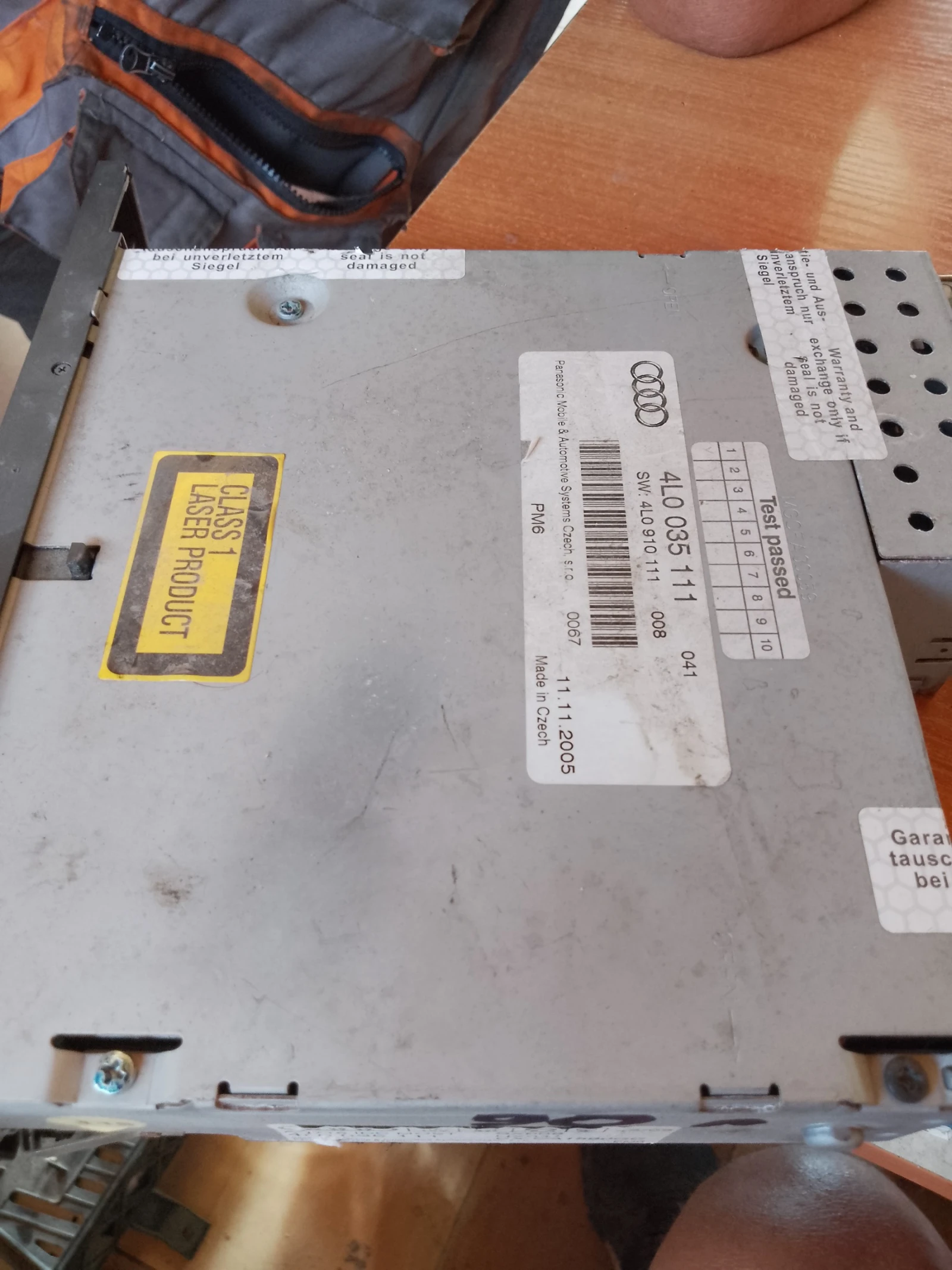 4L0035111    7  | Mobile.bg   3