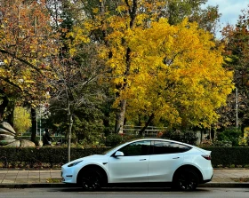 Tesla Model Y Long Range Dual Motor в гаранция, снимка 12