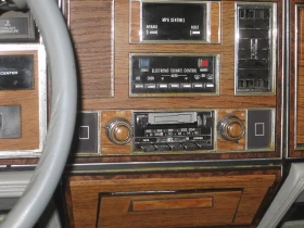 Cadillac Seville L61 V8 - 8500 € - 48309638 13