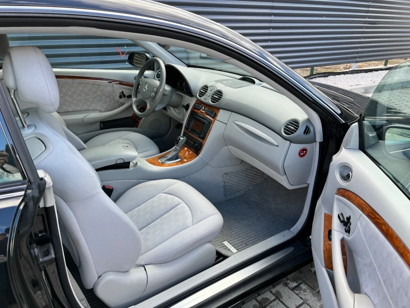 Mercedes-Benz CLK 500, снимка 9 - Автомобили и джипове - 44168154