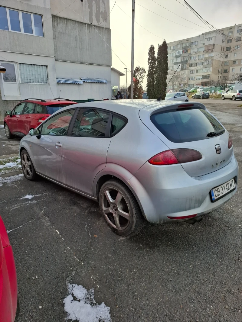 Seat Leon 2.0 TDI, снимка 13 - Автомобили и джипове - 47200957