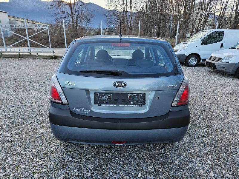 Kia Rio 1.4 бензин 75кс, снимка 4 - Автомобили и джипове - 48575898