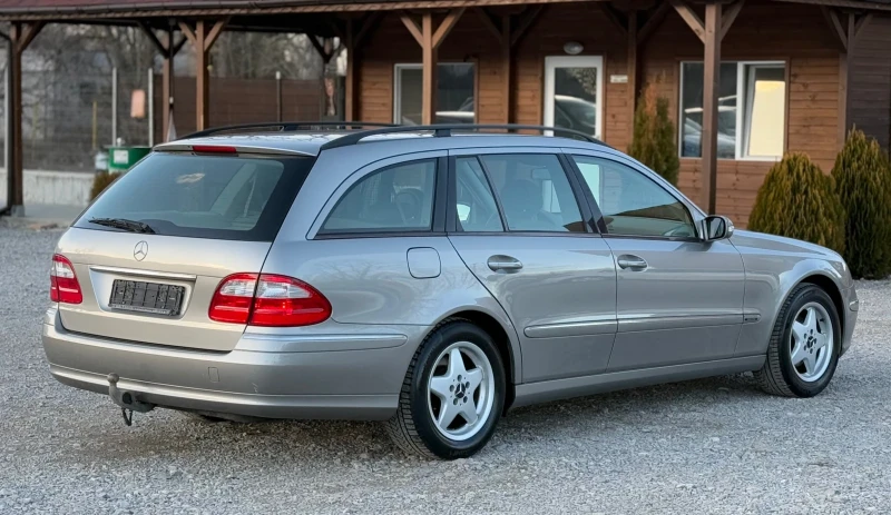 Mercedes-Benz E 220 2.2CDi 150к.с * Автоматик* , снимка 6 - Автомобили и джипове - 48603828