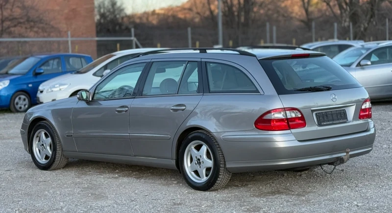 Mercedes-Benz E 220 2.2CDi 150к.с * Автоматик* , снимка 4 - Автомобили и джипове - 48603828