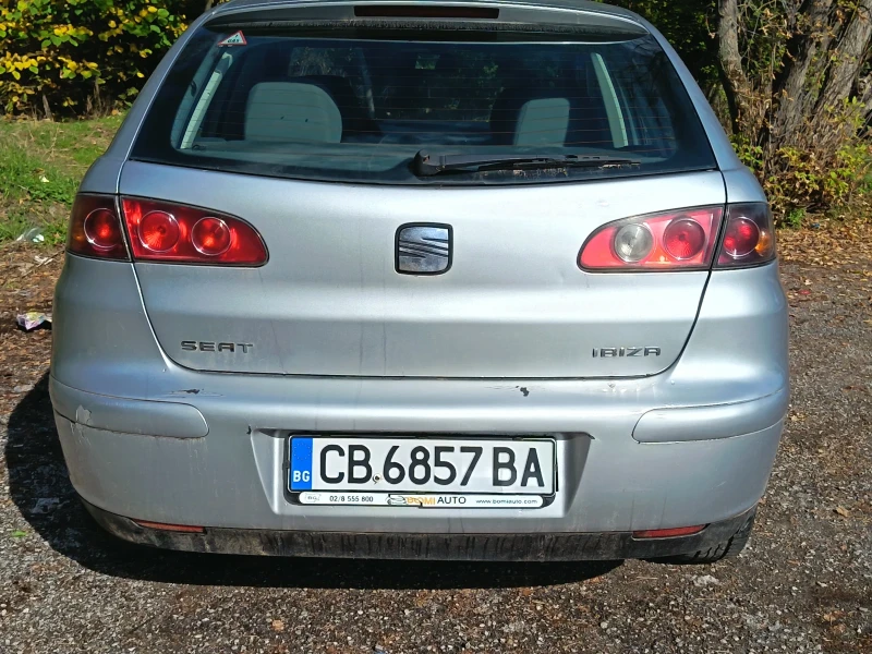 Seat Ibiza 1, 4 GAS, снимка 15 - Автомобили и джипове - 50830927