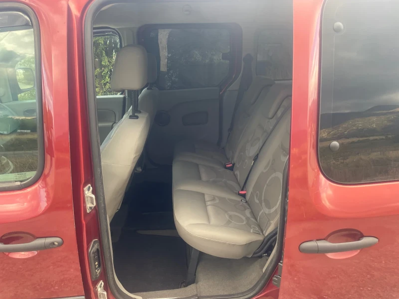 Renault Kangoo 1.5DCI 86 ks, снимка 10 - Автомобили и джипове - 52079740