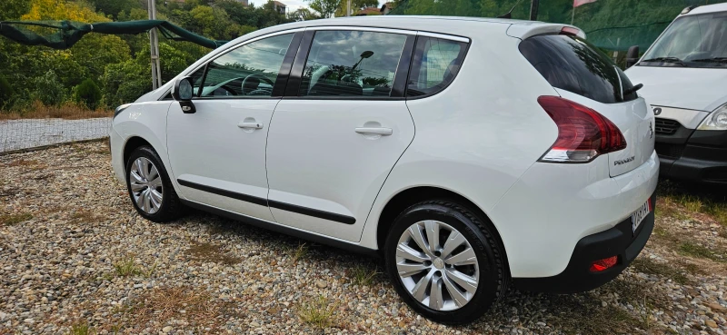 Peugeot 3008 1, 6HDi-115кс* 2015г* LED* ЕВРО5Б* ПЕРФЕКТНА* КАТО, снимка 6 - Автомобили и джипове - 52199377