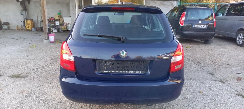 Skoda Fabia 1.2i , снимка 8 - Автомобили и джипове - 52653481