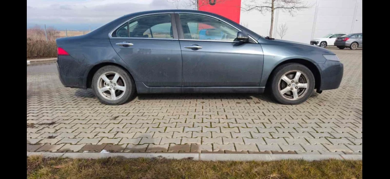 Honda Accord, снимка 8 - Автомобили и джипове - 53391537