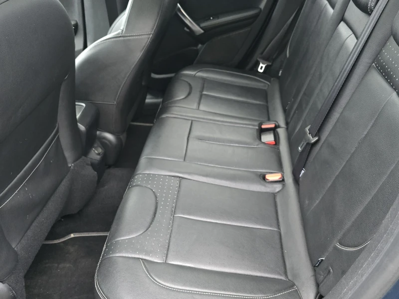 Peugeot 2008, снимка 8 - Автомобили и джипове - 53090616