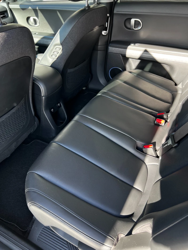 Hyundai Ioniq 5 Uniq 4WD, снимка 12 - Автомобили и джипове - 53105638