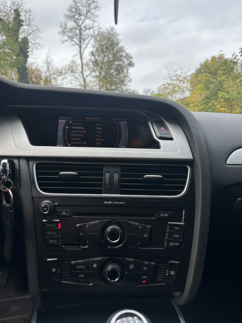 Audi A4 2.0TDI S-line, снимка 9 - Автомобили и джипове - 53126080