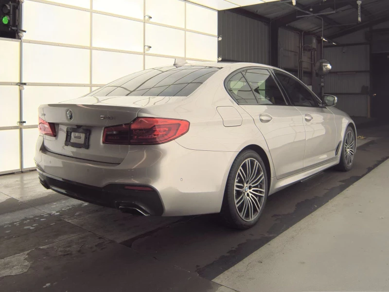 BMW 540 * xDrive M SPORT LINE* Massage* Head-Up* Ventilate, снимка 6 - Автомобили и джипове - 53237084