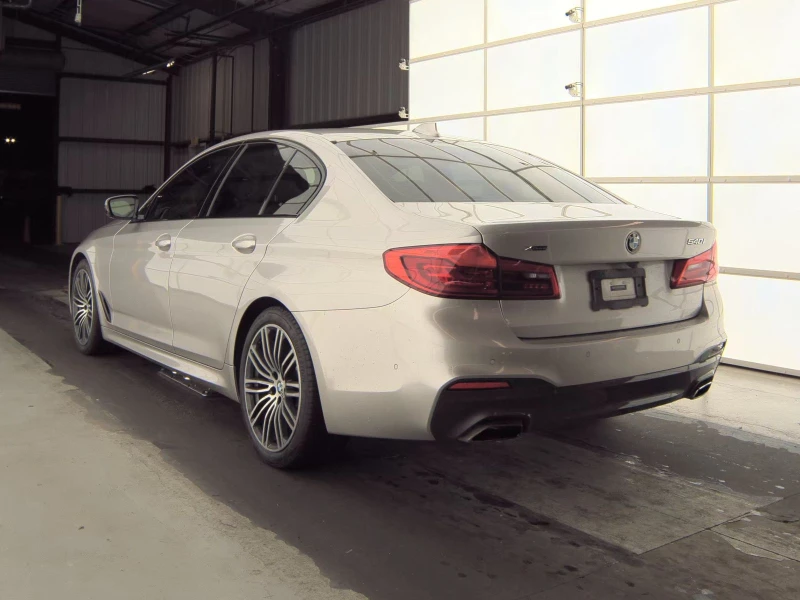 BMW 540 * xDrive M SPORT LINE* Massage* Head-Up* Ventilate, снимка 5 - Автомобили и джипове - 53237084