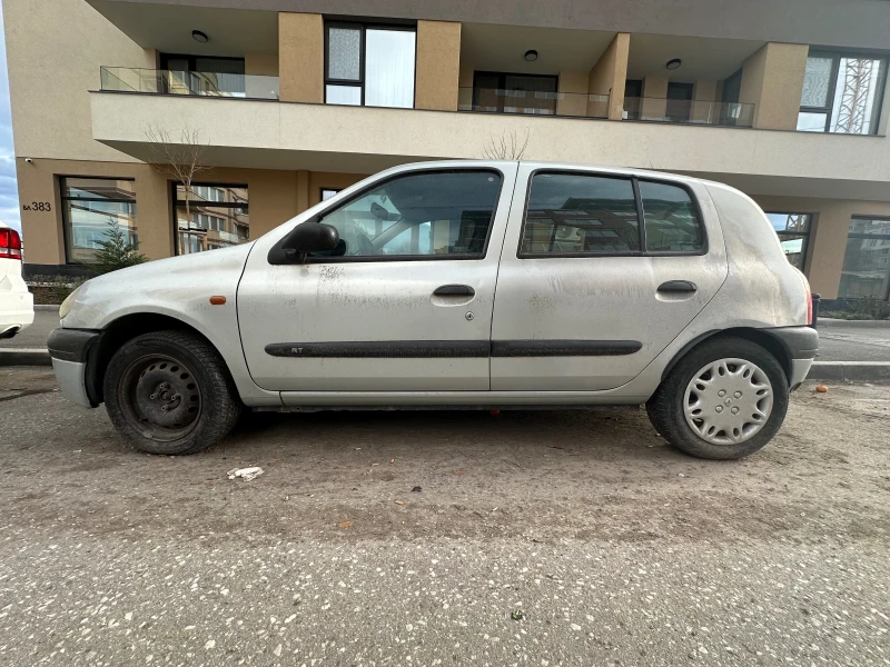 Renault Clio, снимка 2 - Автомобили и джипове - 53326775