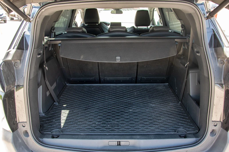 Peugeot 5008 GT LINE * 2.0HDI* KEY GO  PANORAMA 7 места, снимка 16 - Автомобили и джипове - 53488247