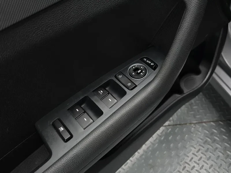 Hyundai Sonata 2.0 | Mobile.bg � ����������� 17