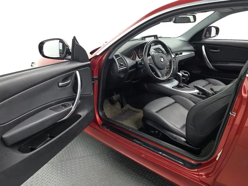 BMW 120 Coupe High, снимка 10 - Автомобили и джипове - 54960452