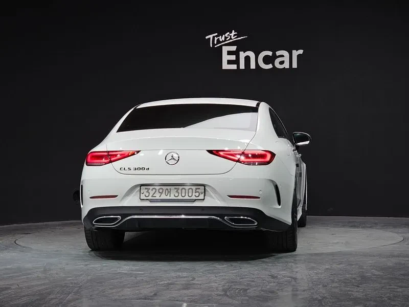 Mercedes-Benz CLS 400 4MATIC - САМО 30% АВАНС, снимка 4 - Автомобили и джипове - 56116251