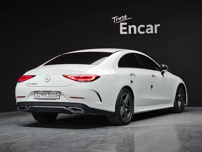 Mercedes-Benz CLS 400 4MATIC - САМО 30% АВАНС, снимка 2 - Автомобили и джипове - 56116251