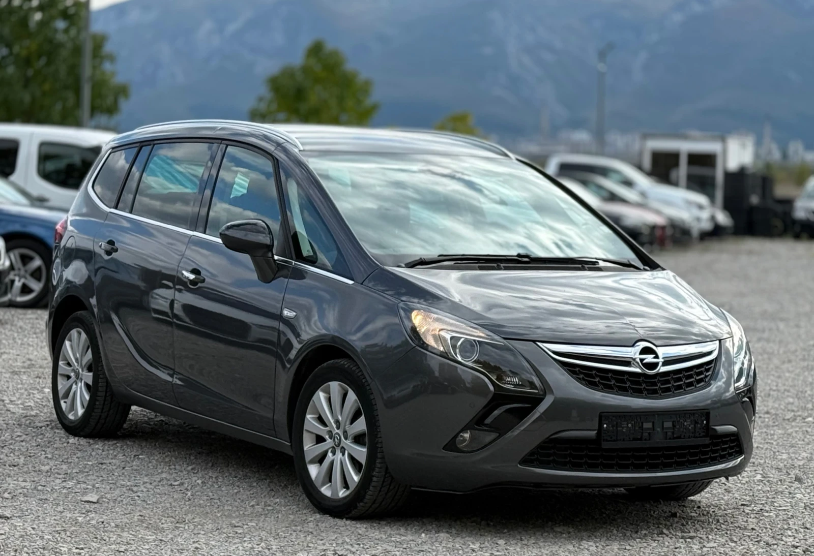 Opel Zafira 1.6i 150кс * МЕТАН* * 7 места* * Климатроник* , снимка 1