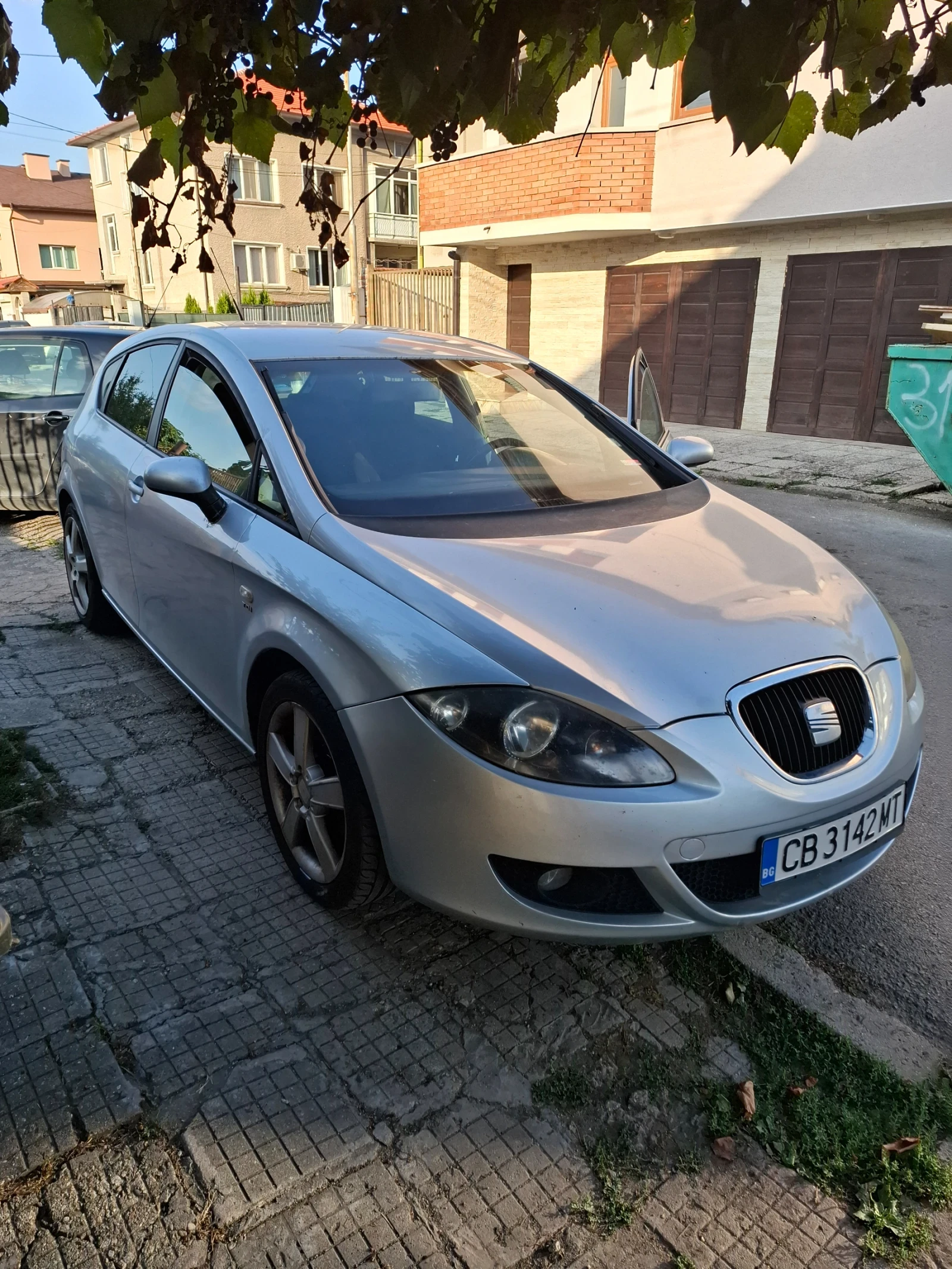 Seat Leon 2.0 TDI - изображение 3