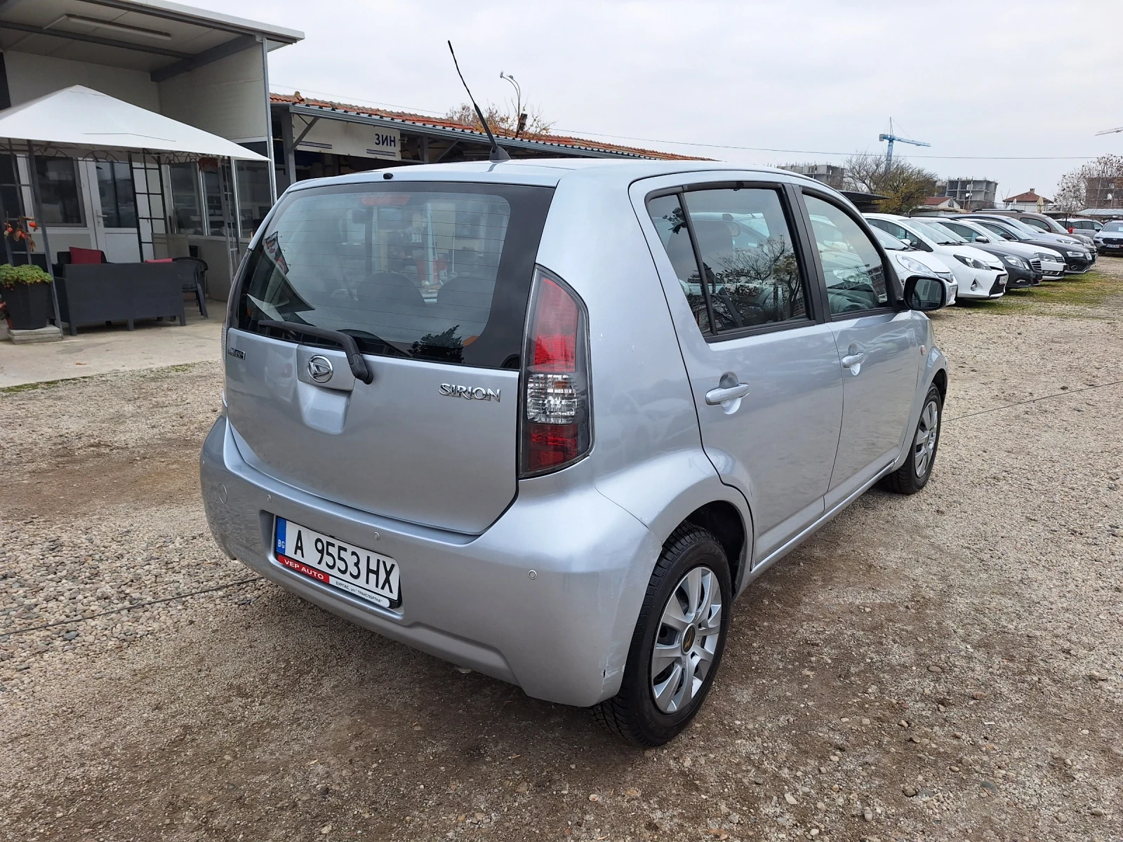 Daihatsu Sirion 1.3 automat - изображение 7