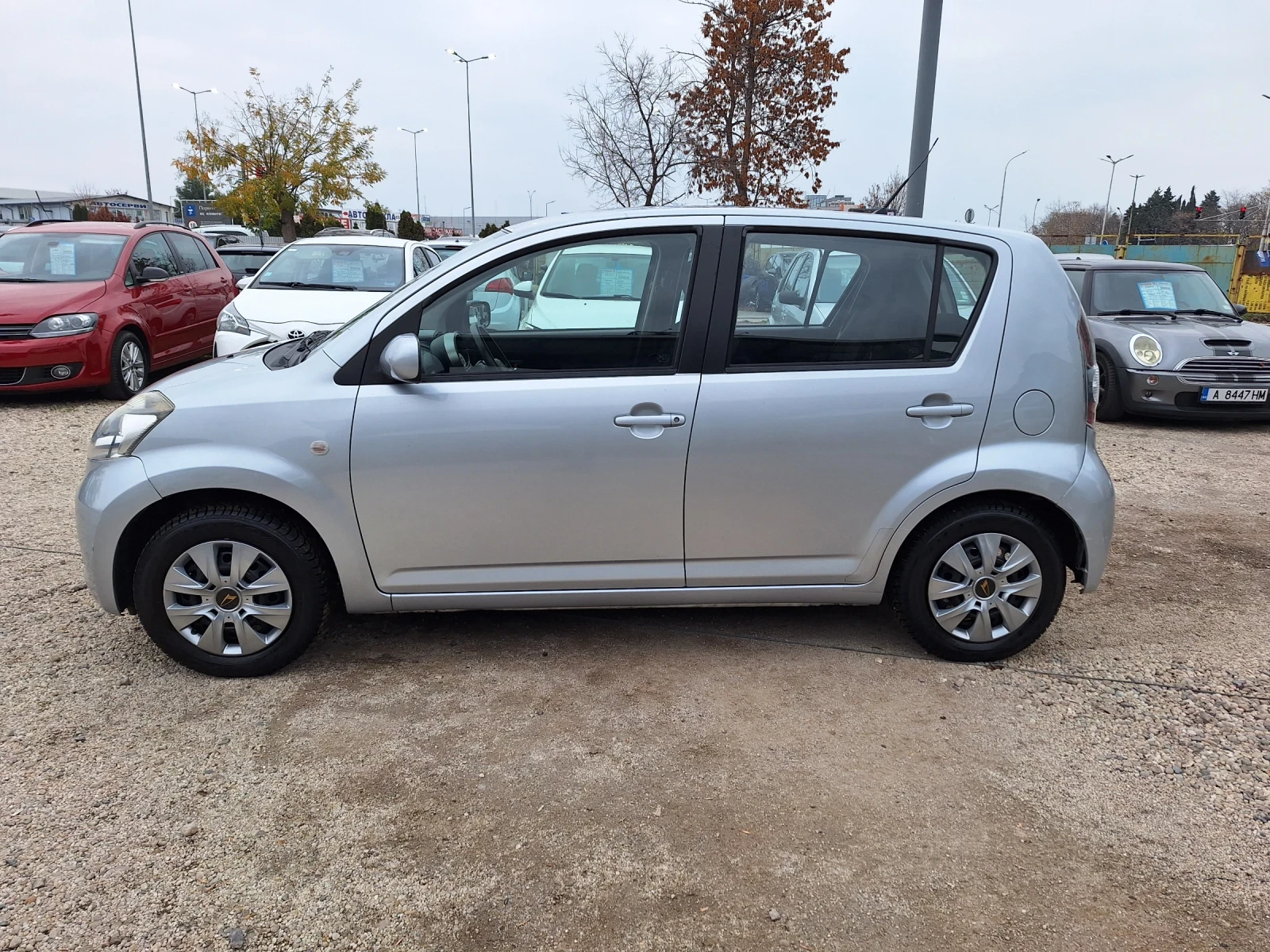 Daihatsu Sirion 1.3 automat - изображение 4