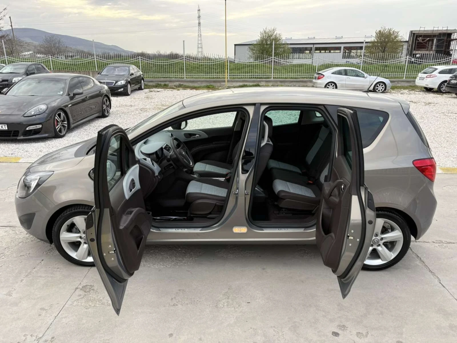 Opel Meriva 89.000км - изображение 4