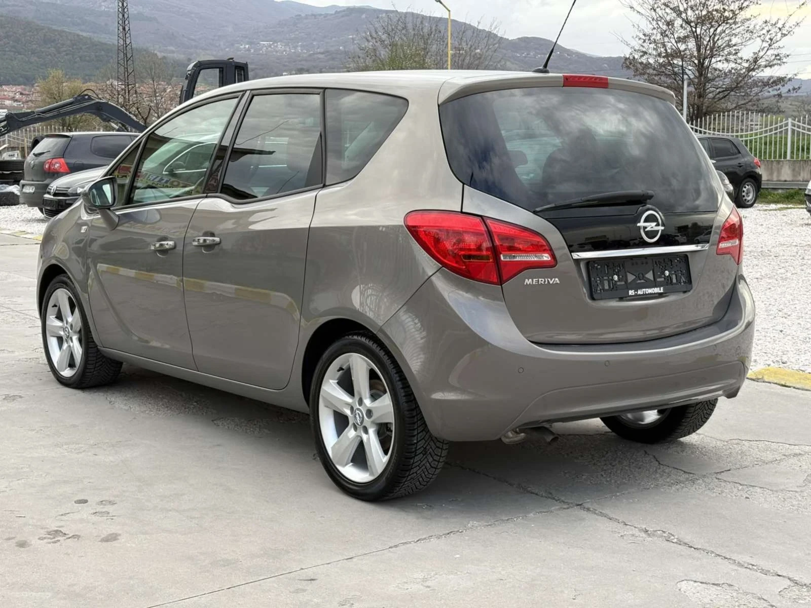 Opel Meriva 89.000км - изображение 3