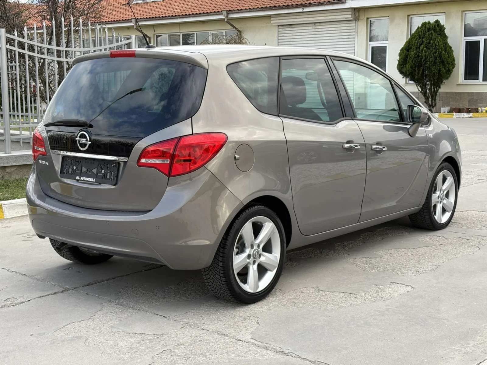 Opel Meriva 89.000км - изображение 5