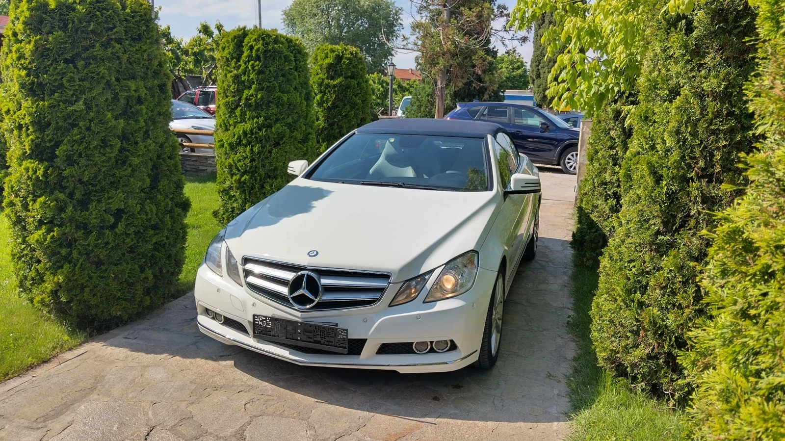 Mercedes-Benz E 220  - изображение 3