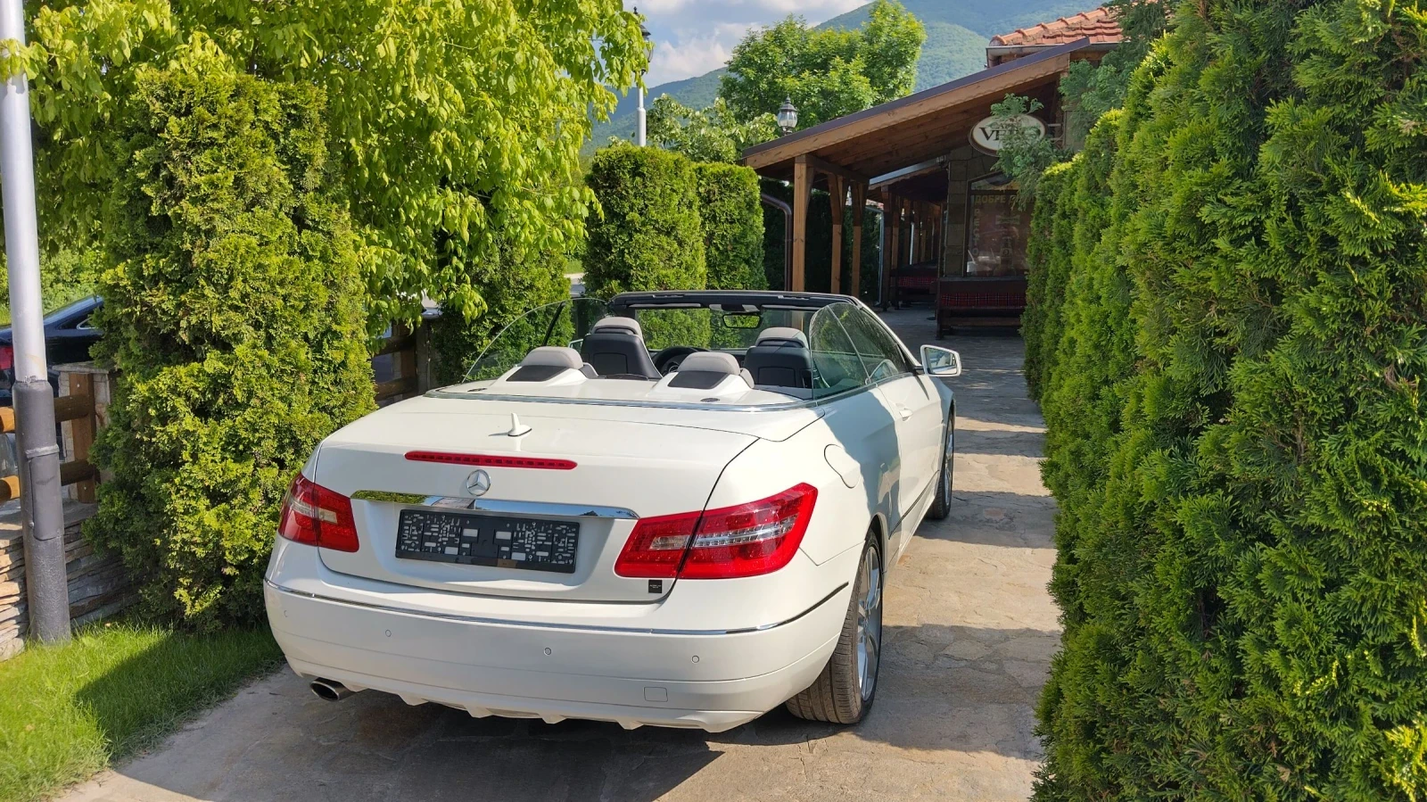 Mercedes-Benz E 220  - изображение 9