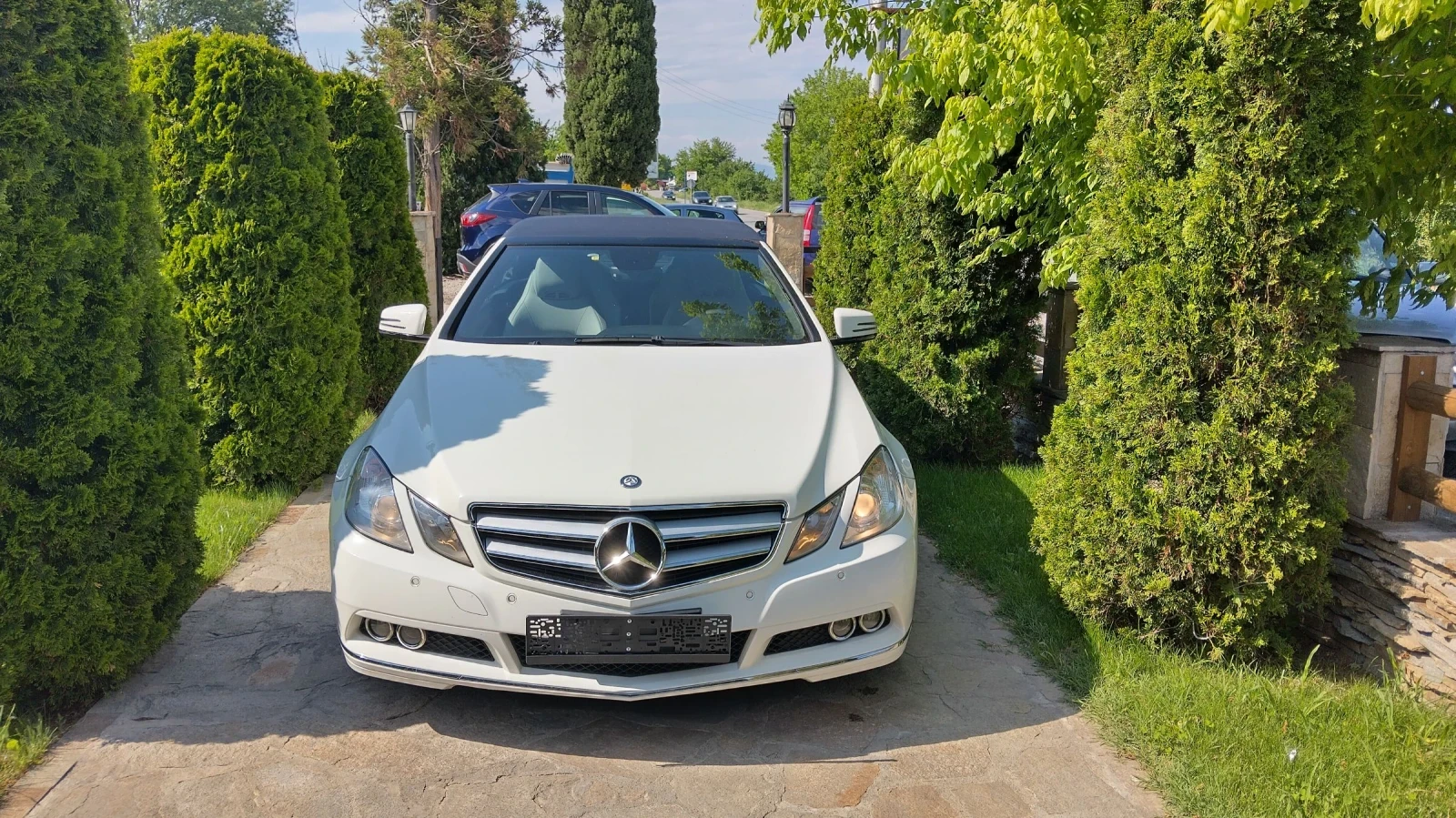 Mercedes-Benz E 220  - изображение 4