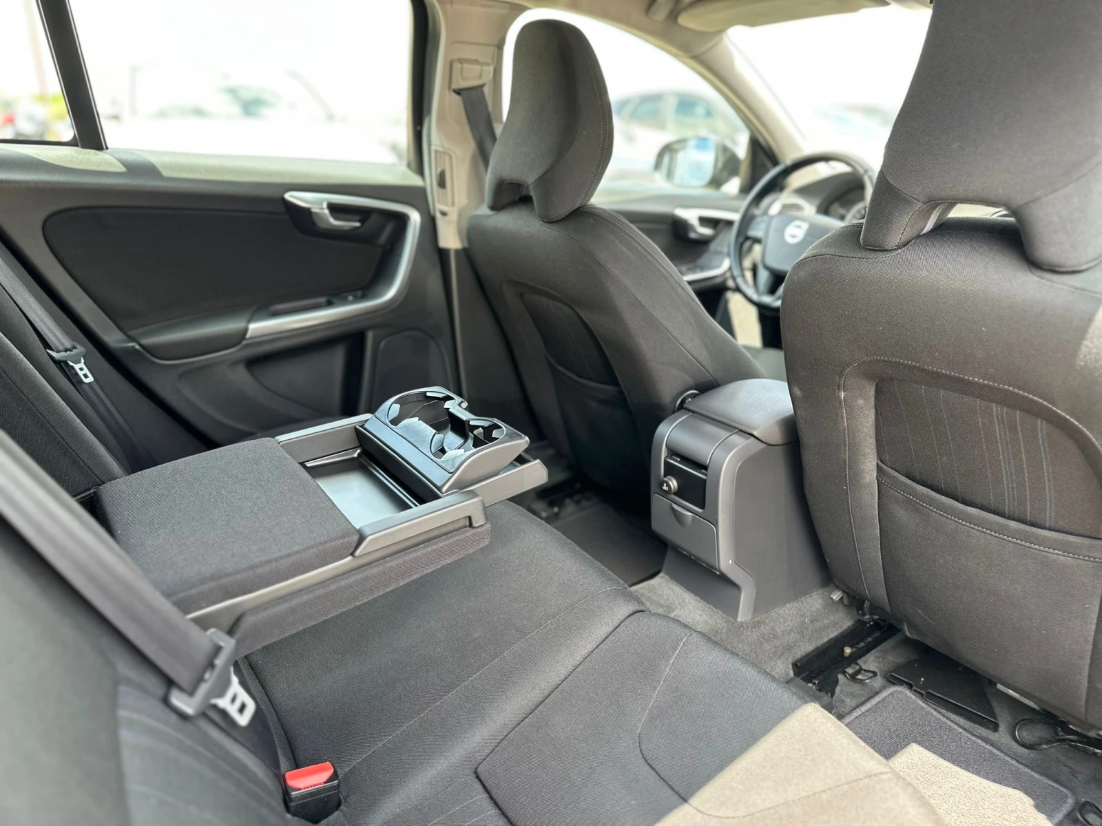 Volvo V60 / EDRIVE / 1.6D / EURO 5 / TOP /  | Mobile.bg   11