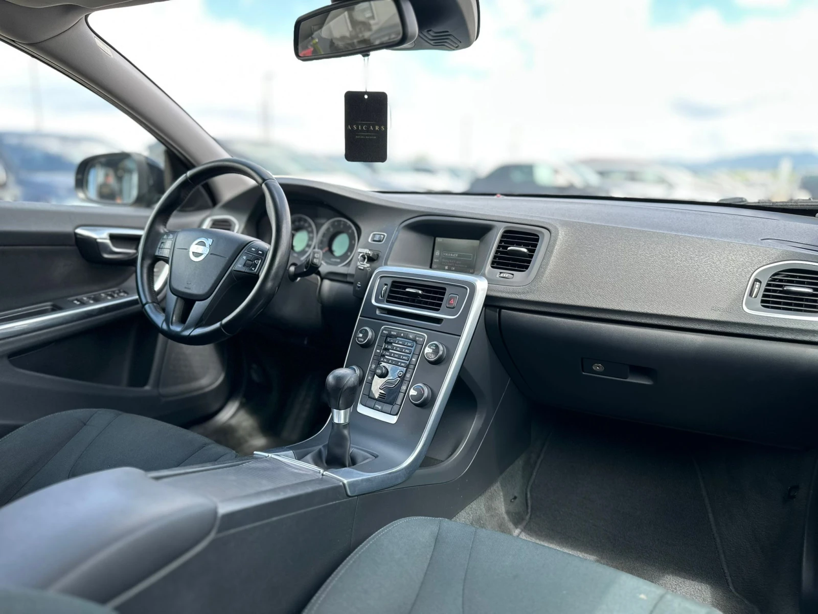 Volvo V60 / EDRIVE / 1.6D / EURO 5 / TOP /  | Mobile.bg   12