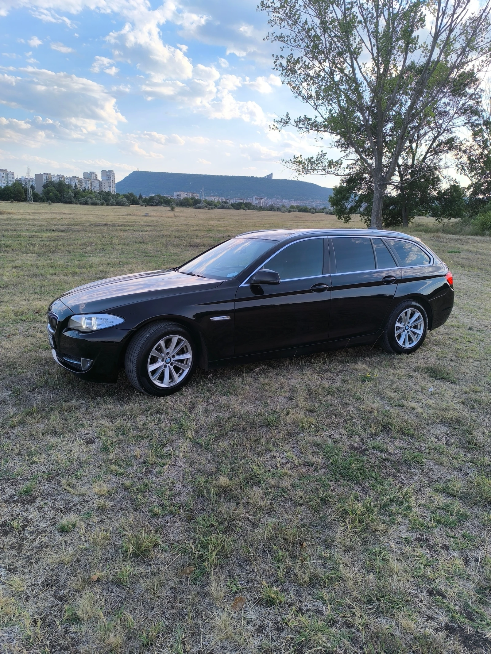 BMW 520  - изображение 2