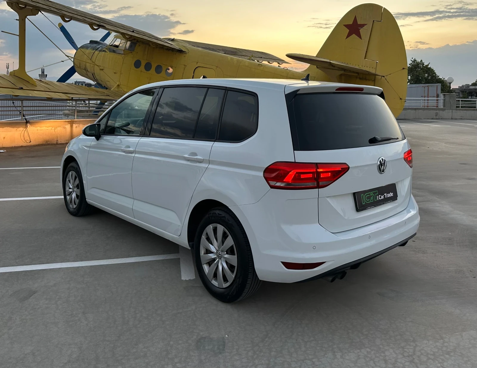 VW Touran 2.0tdi Automat - изображение 5