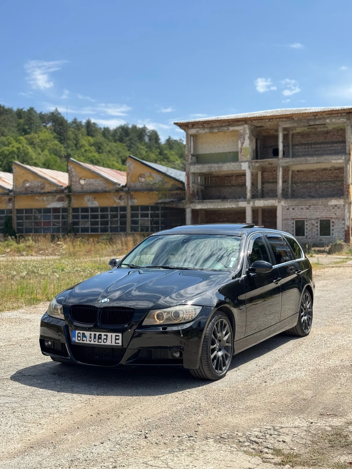 BMW 330 Xdrive - изображение 5