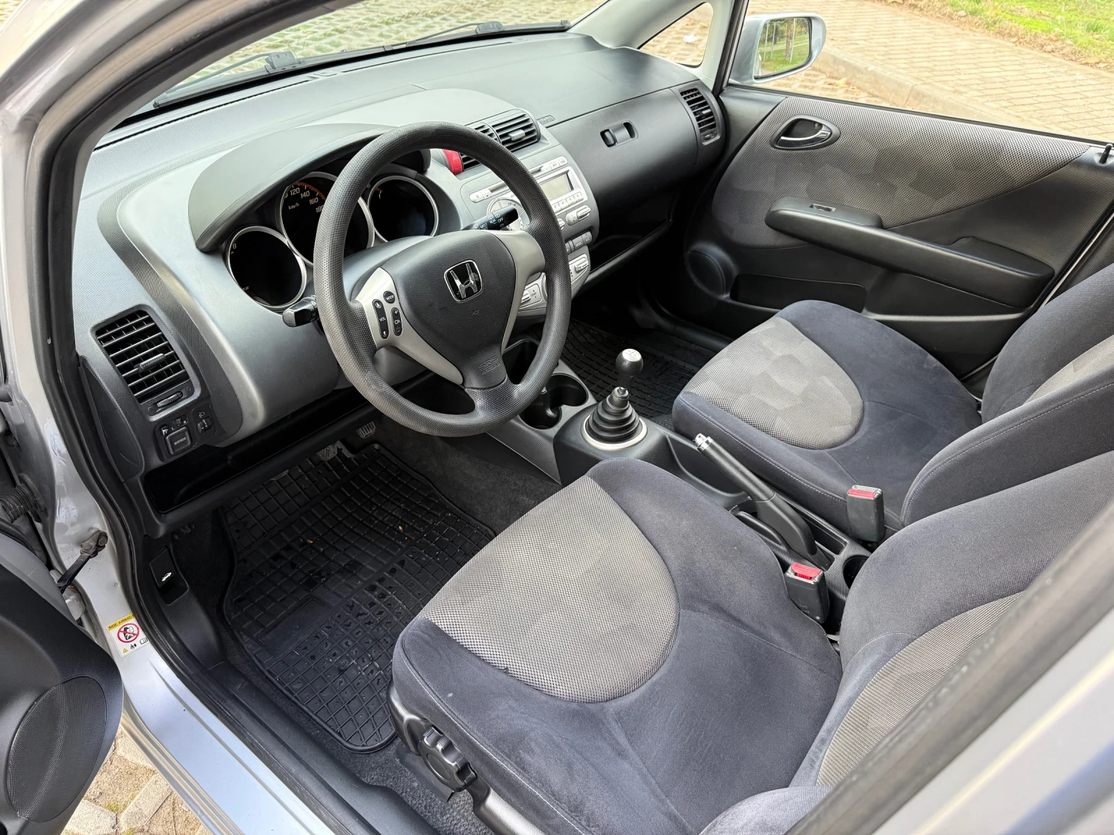 Honda Jazz 1.4 83 .  | Mobile.bg   11