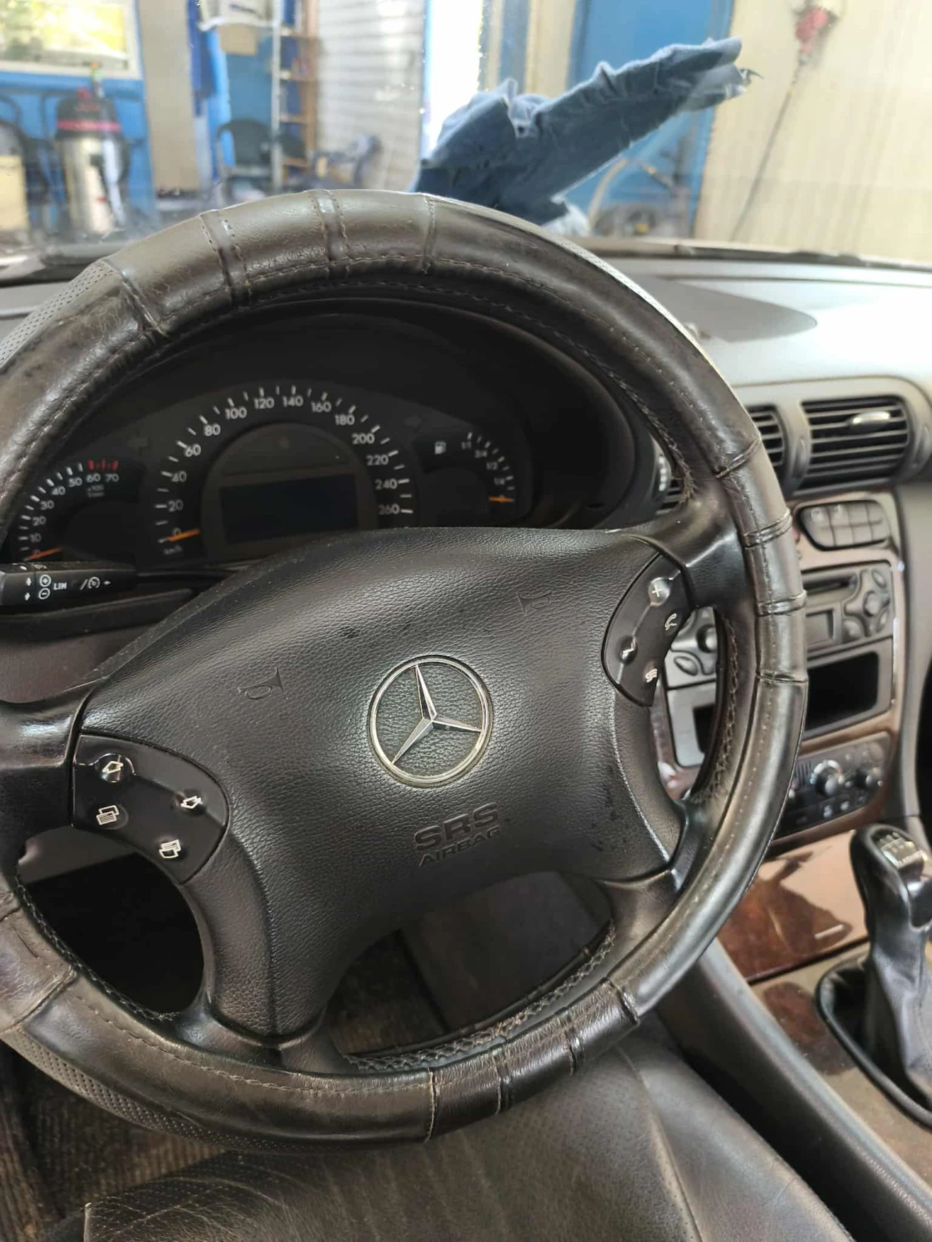 Mercedes-Benz C 200 Компресор с газ - изображение 9