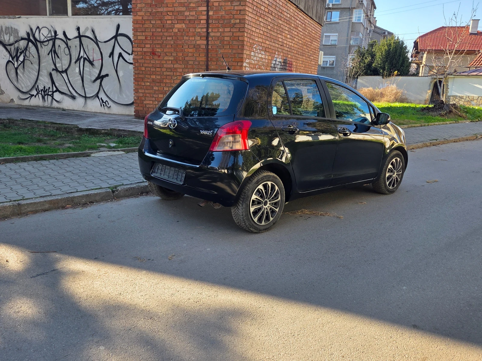 Toyota Yaris 1300-VVT-I 87 K.S. NOV VNOS-PERFEKTNA | Mobile.bg   4