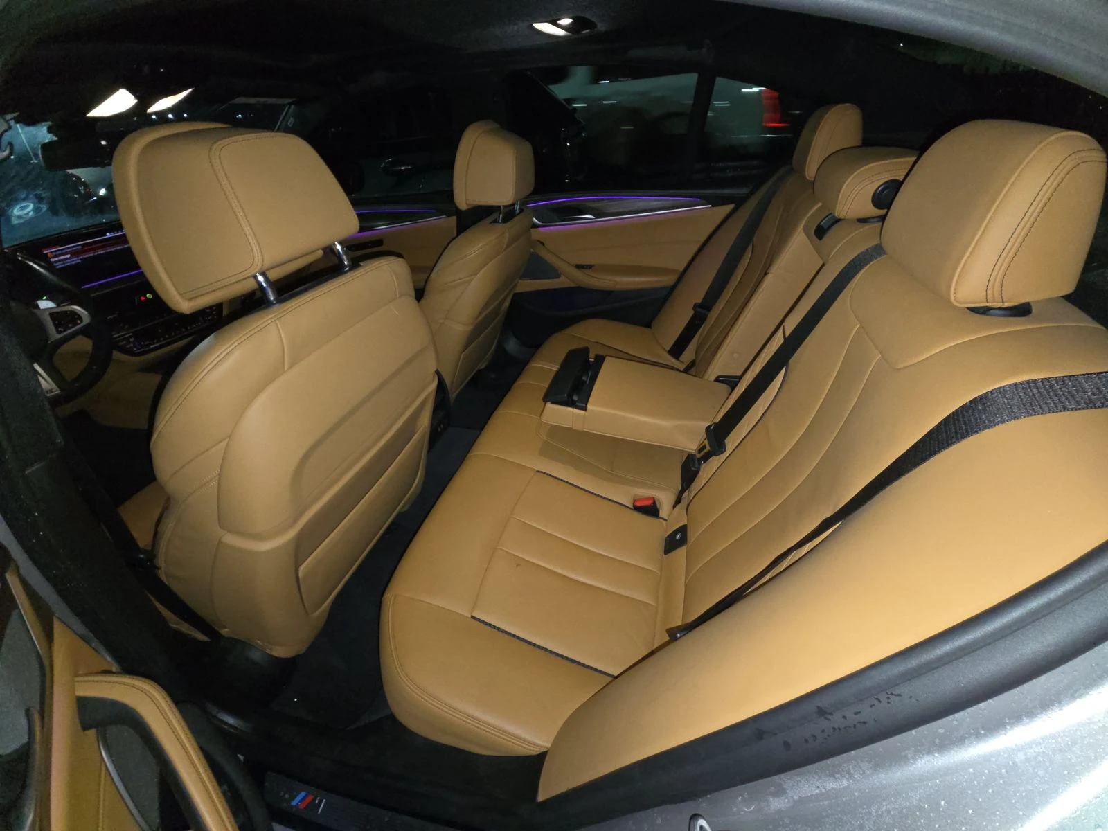 BMW 540 * xDrive M SPORT LINE* Massage* Head-Up* Ventilate | Mobile.bg � ����������� 11