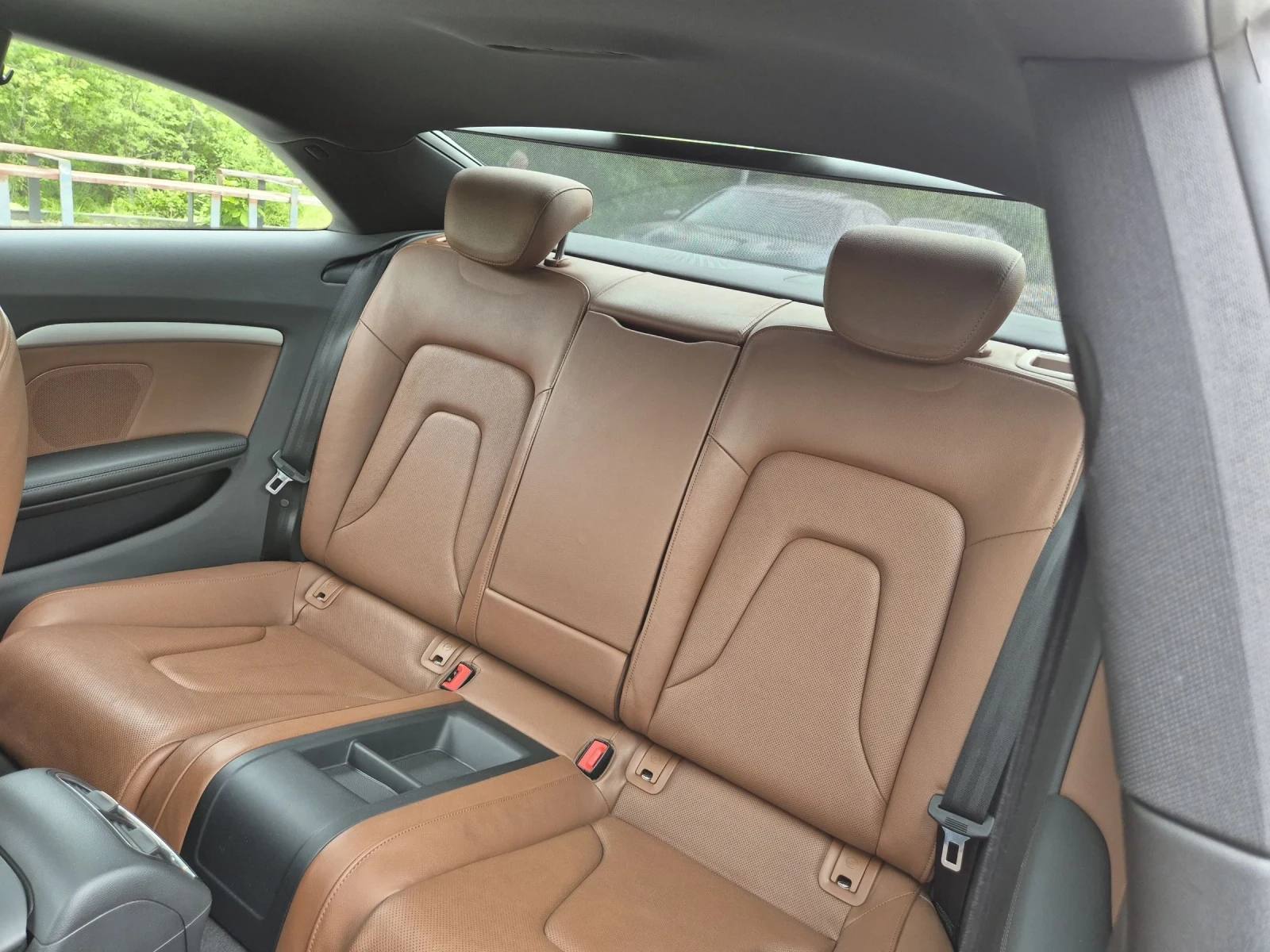 Audi A5 3.0TDI S Line Quattro Панорама Камера Печка , снимка 13 - Автомобили и джипове - 54338523